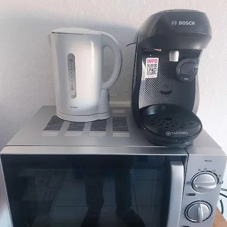 D'anjou - Grand Avec Balcon Et Parking Privatif Appartement *